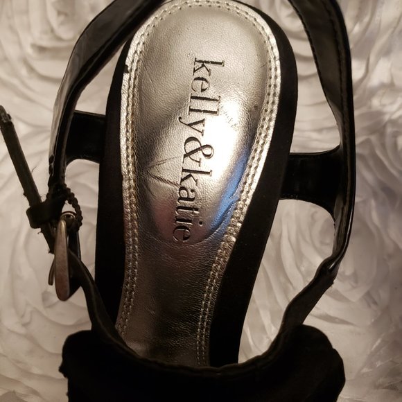 Kelly & Katie Black Satin Ruffle T-Strap Strappy Open Toe Heels Women's Size 6 - Picture 7 of 9